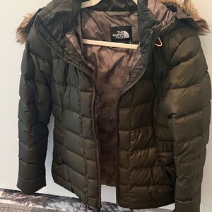 Women’s olive green North Face puffer jacket
